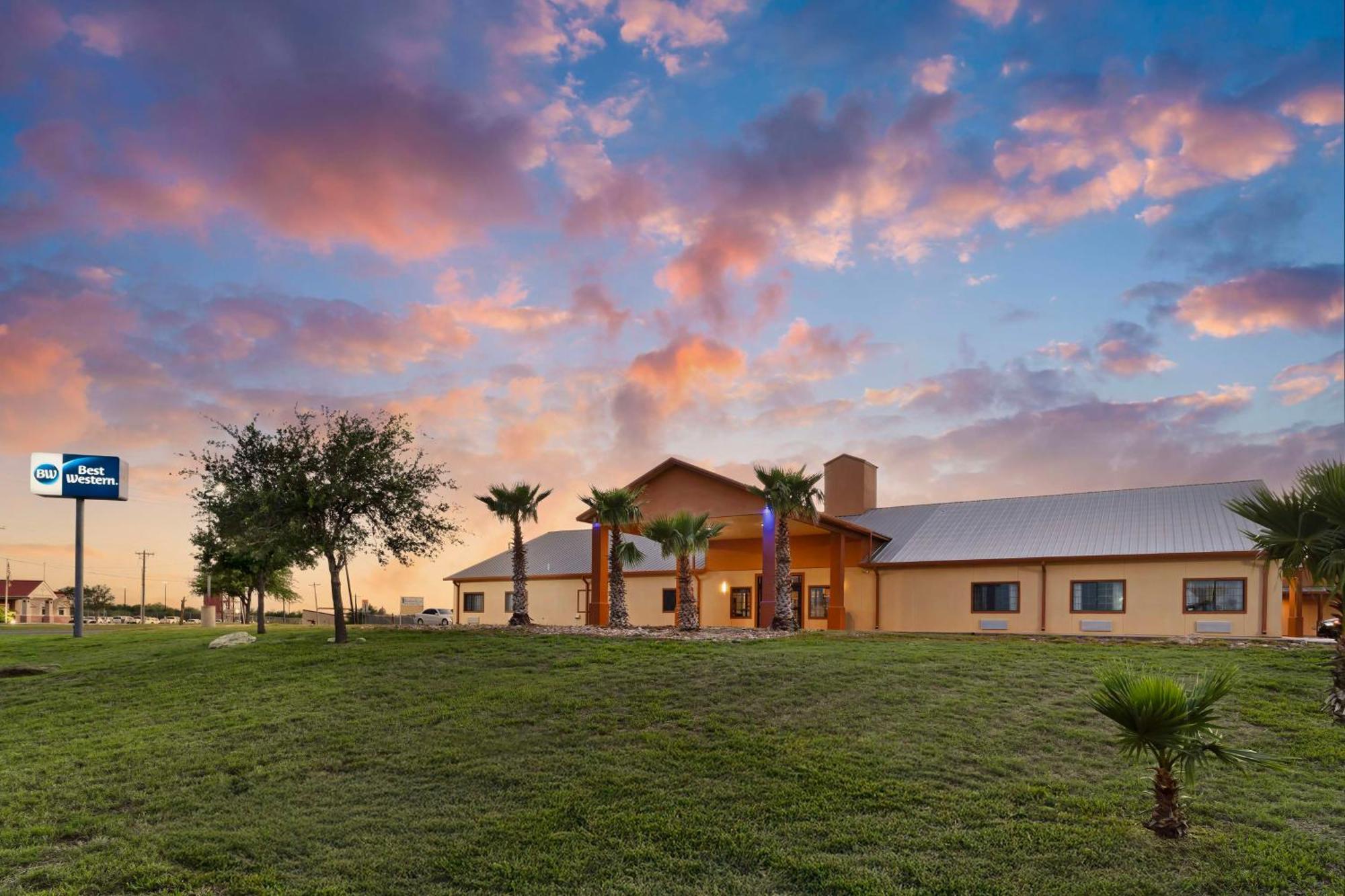 Best Western Hebbronville Inn Exterior foto